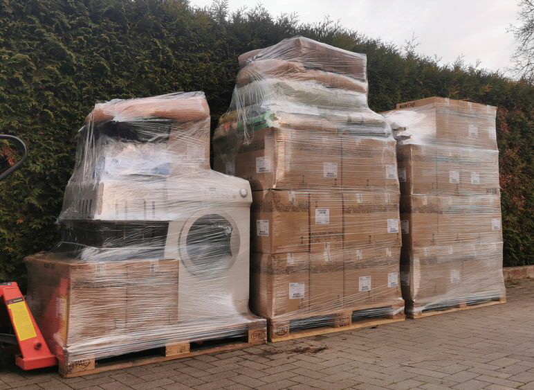 8_3Paletten_20251203_081647 8_3Paletten_20251203_081647